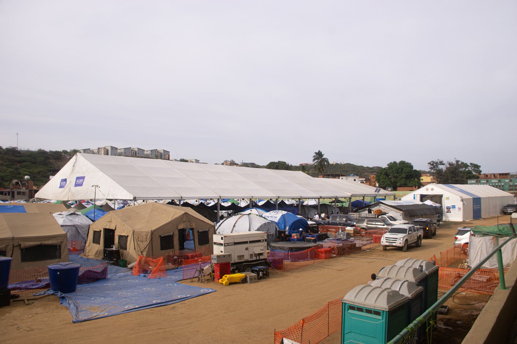 An image of a temporary camp in the Cesar Nieves baseball stadium in the port city of Catia La Mar.