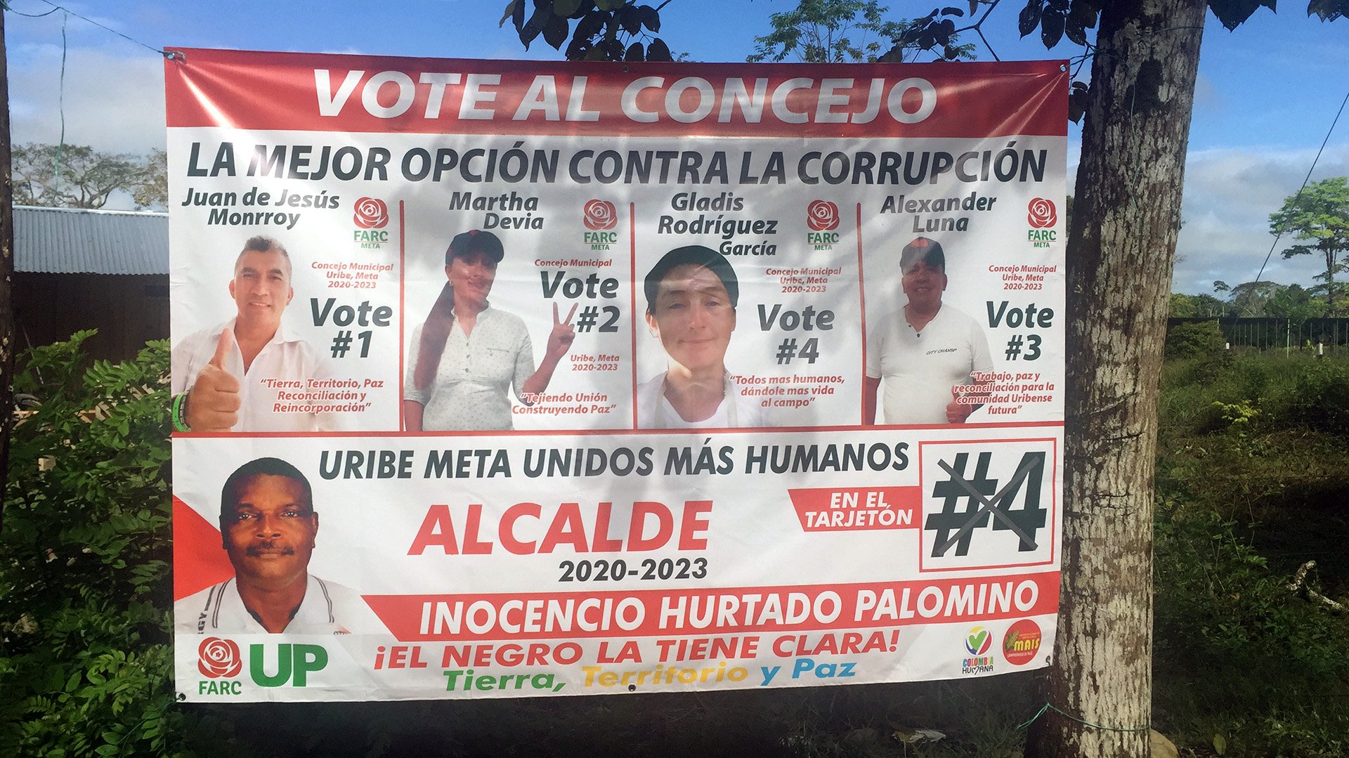 An election poster featuring Monroy.