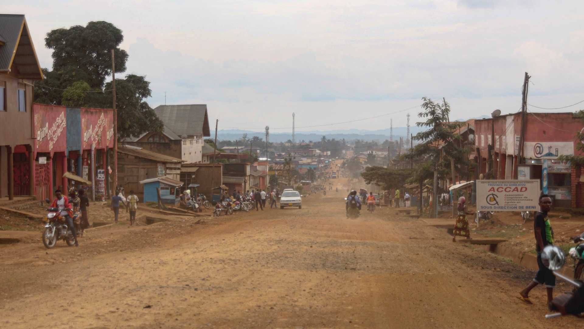 A main road running from the hills surrounding Beni, the site of numerous recent massacres.