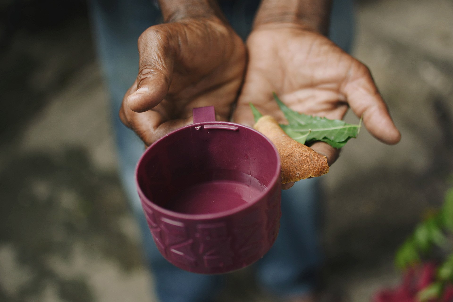 Some Haitians rely on natural remedies to treat COVID-19 symptoms, including dried grapefruit peel and lila (neem) leaves, as well as small amounts of tea.