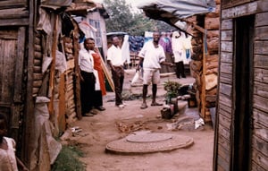 [ZIMBABWE] Backyard shacks in Harare's Mbare high-density suburb.