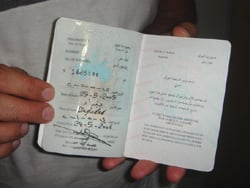 [Iraq] New Iraqi passports to be issued to stop insurgency. [Date picture taken: 12/13/2005]