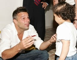 [Jordan] Pop star Ricky Martin visits Dar al-Aman child safety centre in Amman.