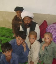 [Pakistan] Abdul Ghafoor, 38. lost his wife when she went into delivery earlier, and must now care for his five children alone. Maternal mortality rates in Balochistan remain particularly high in Pakistan. [Date picture taken: 01/06/2007]