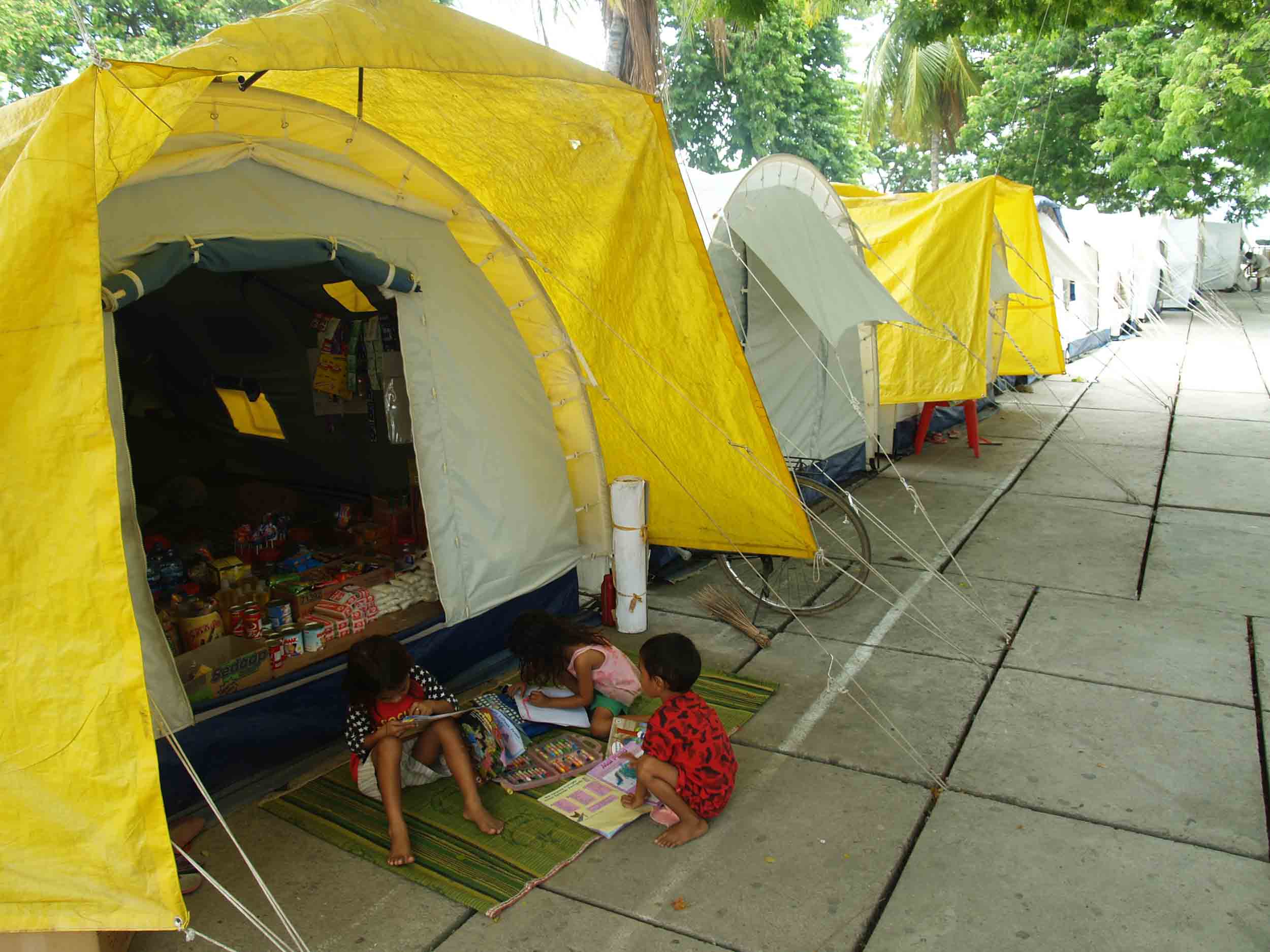 One of the better camps in Dili, at Motael Church. It recently received now tents provided by IOM site managers.