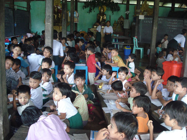 Overcrowded conditions remain the norm in many temporary schools erected in the wake of Cyclone Nargis.