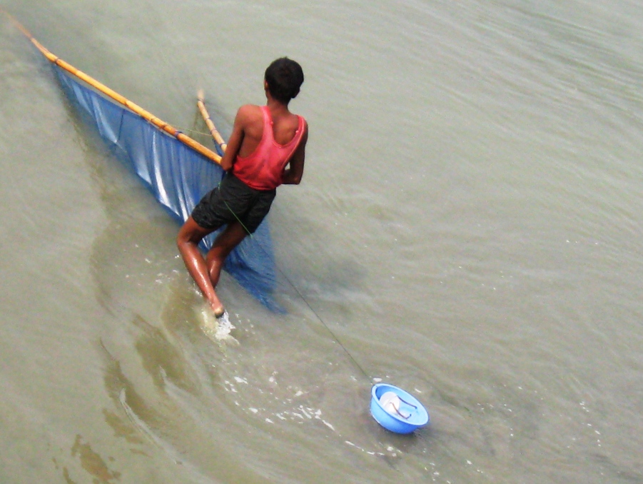 With jobs so limited in NRS, many Rohingya men take jobs in fishing ...