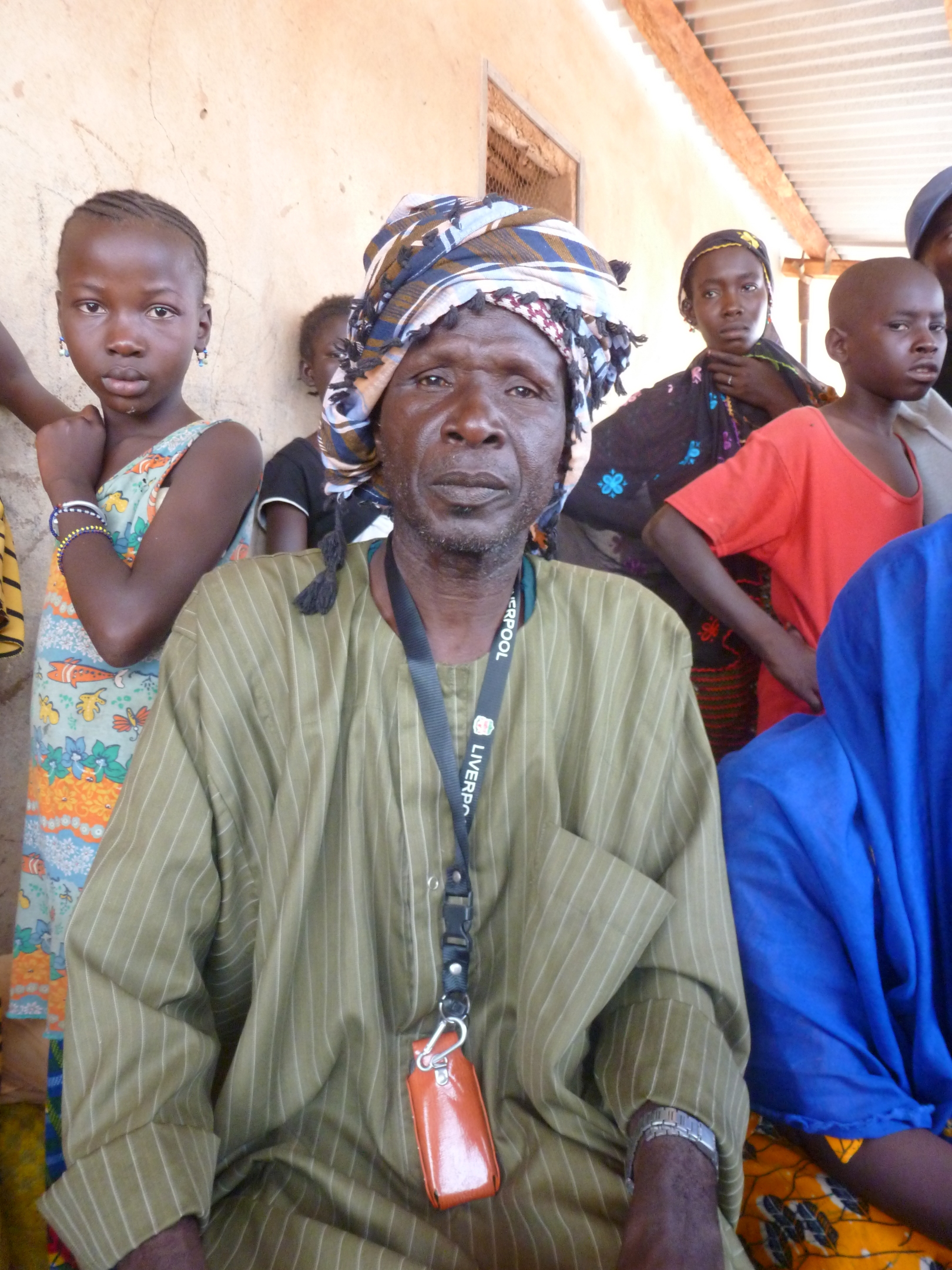 Amadou Tiene is from Timbuktu and fled to Mopti with 3 other adults and 18 children. They receive 12kg of cereals, 3kg of pulses plus oil and salt per person per month. Most of the IDPs around Mopti come from Gao, Timbuktu and Niafunke. "The most difficul