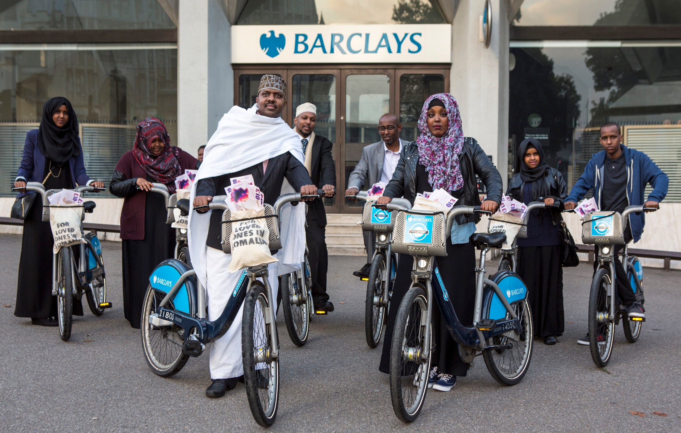 Somali campaigners and Oxfam call for Barclays to reverse the decision to close accounts allowing Somalis in the UK to send money home 