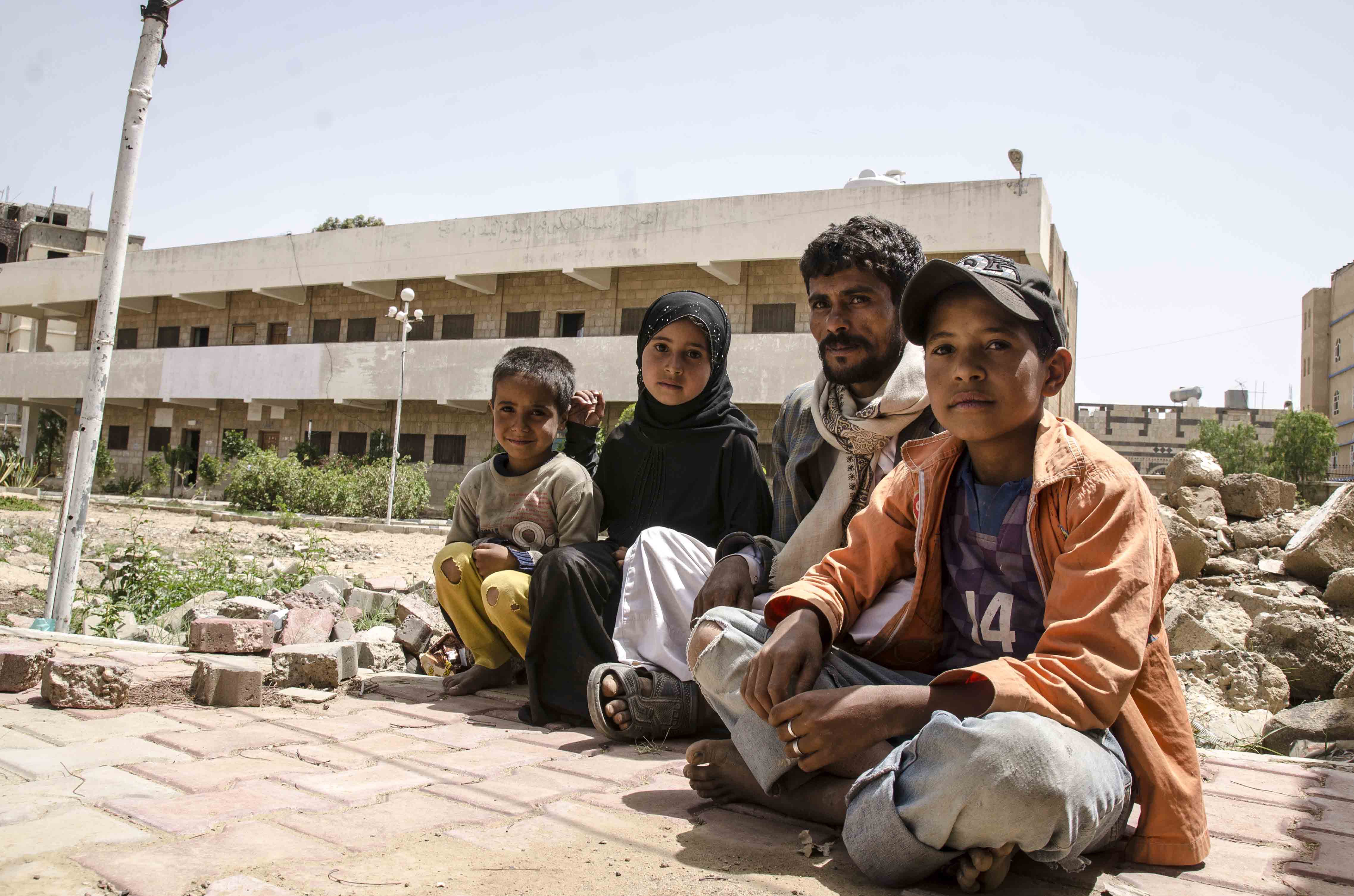 A family displaced from their homes in Sada'a governorate in northern Yemen during May 2015 conflict, now in Amran city