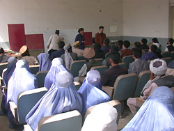 [Afghanistan] Training locals to identify and interviews IDPs