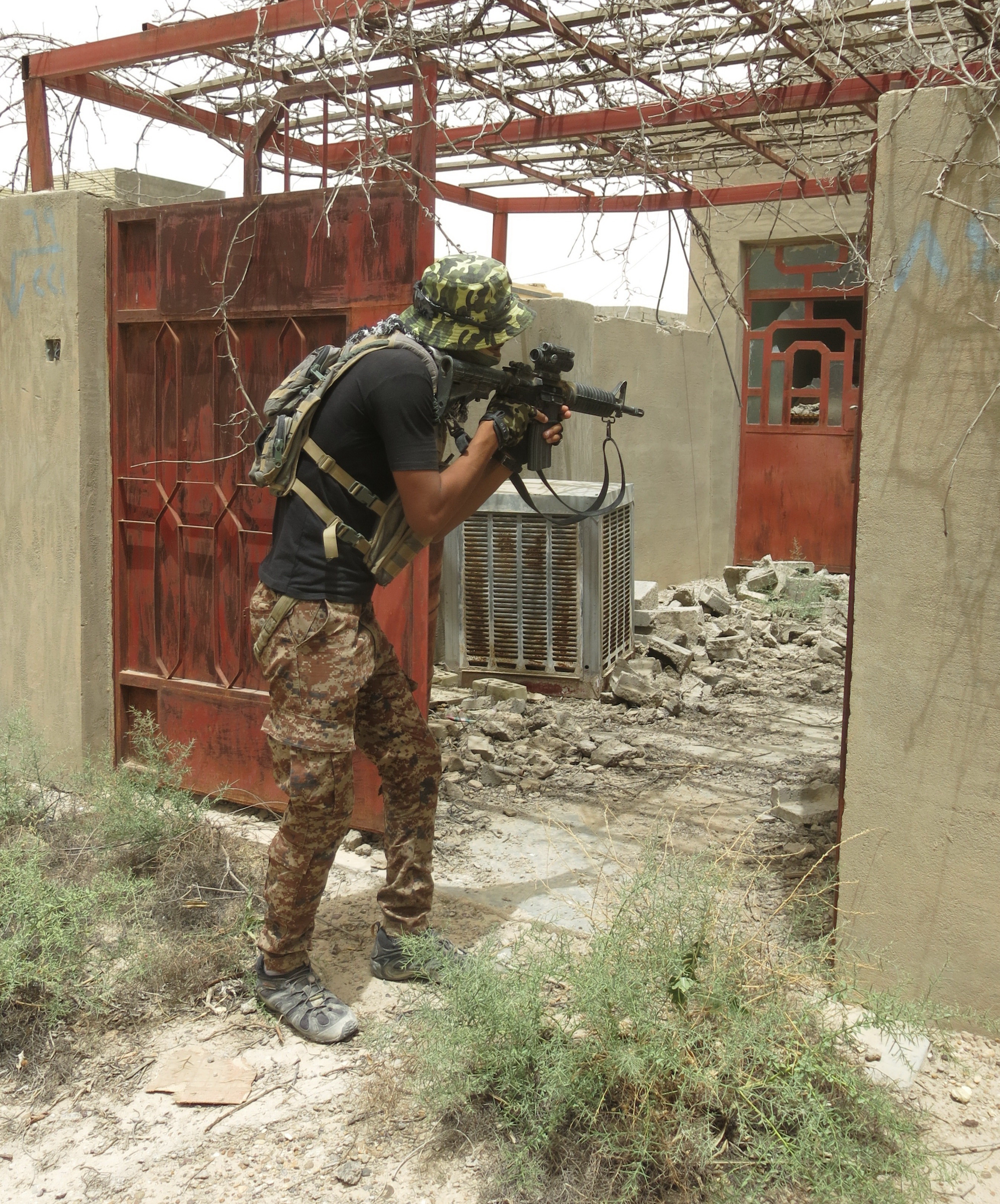 Iraqi man in fatiques Man in fatigues