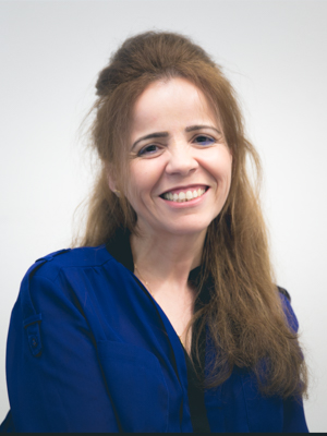 Amina Zoubairi, French Editor Amina Zoubairi, French Editor