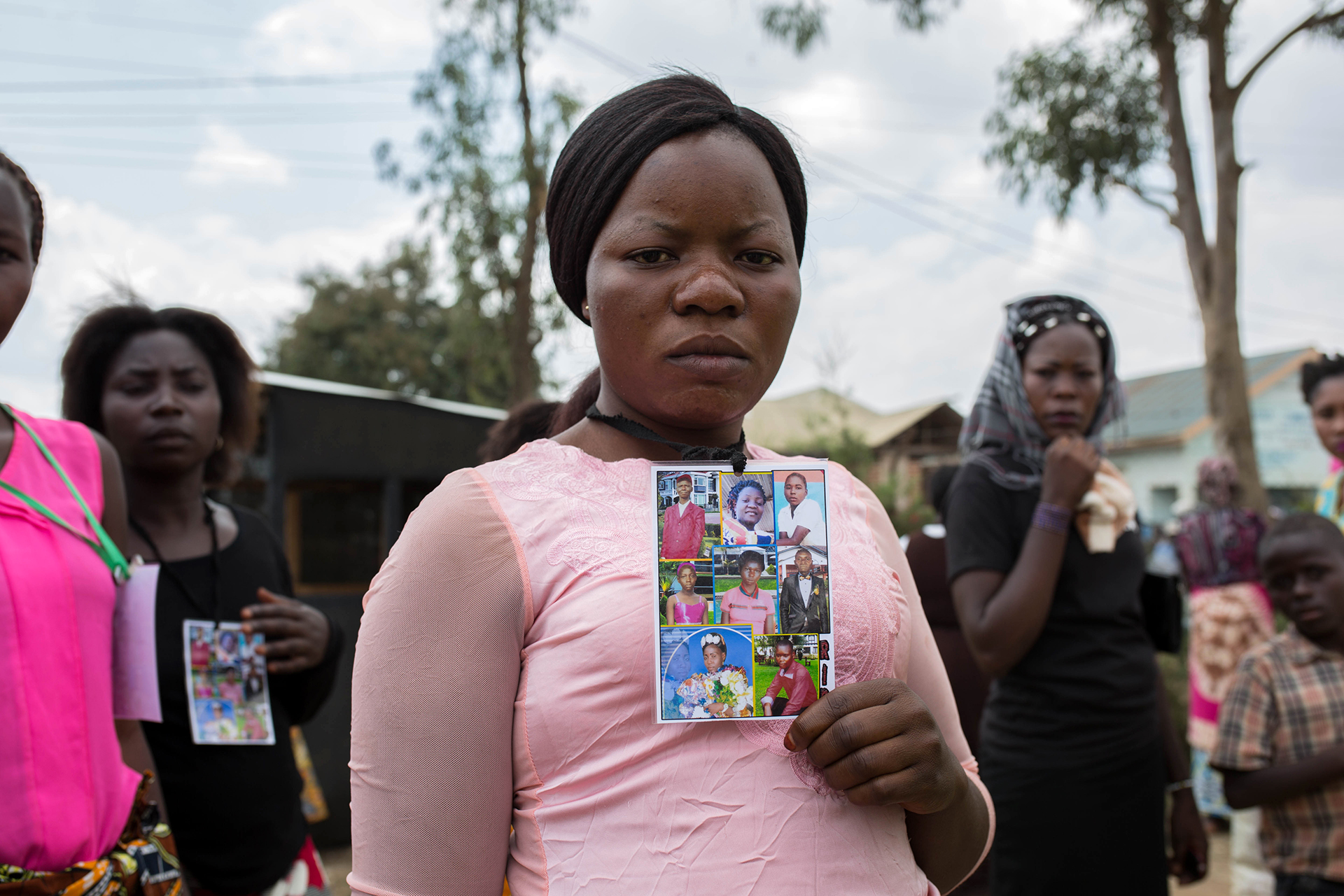 Photo of woman in protest in Ituri province of the Democratic Republic of Congo.