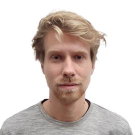 A headshot of Douwe den Held.