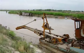 [Turkmenistan] The Karakum canal requires constant dredging.