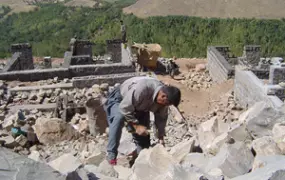 [Iraq] Houses being built in the mountainous town of Biyara close to the Iraq/Iran border.