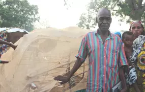 Abdou Abdoullahi was a driver in Bangui of Chadian descent. The Chadian military brought him and his 25-member family to Doyaba transit site where they have been living for three months. They have no shelter yet and sleep 10m from the overflowing toilets 