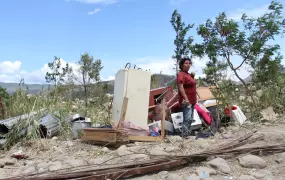 Blanca María Riobó crossed the Tachira River back into Colombia with her belongings, after authorities in Venezuela slated her home there for destruction.