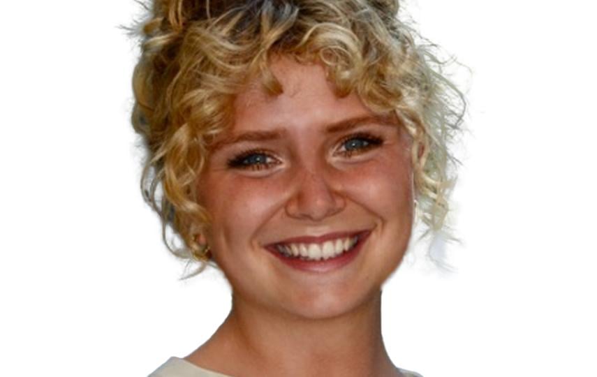 A headshot of Mae MacDonald. 