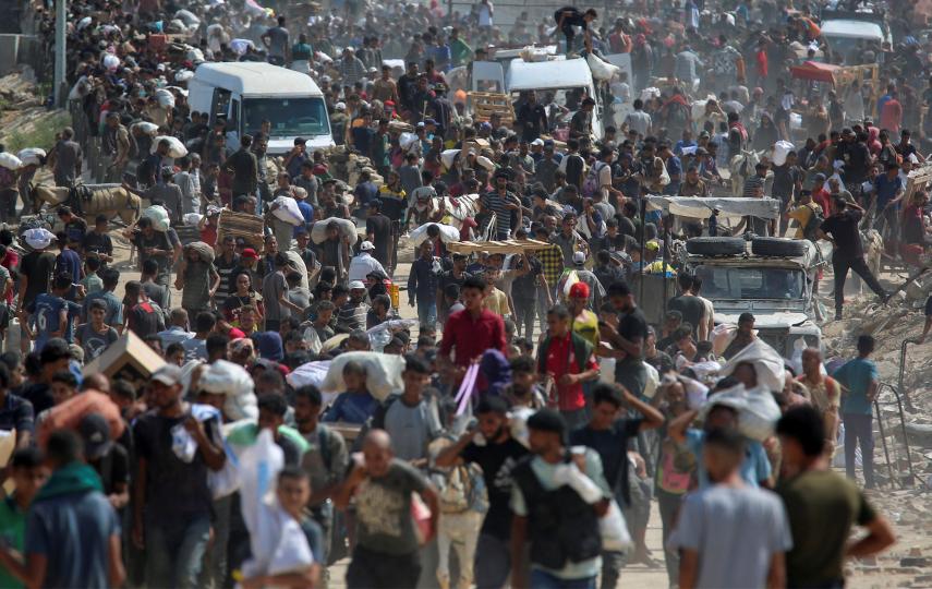 Palestinians seek aid supplies from the US- and Israeli-backed Gaza Humanitarian Foundation on 4 August 2025. The group has been condemned for militarised food distributions that have led Israel to kill hundreds of Palestinians.