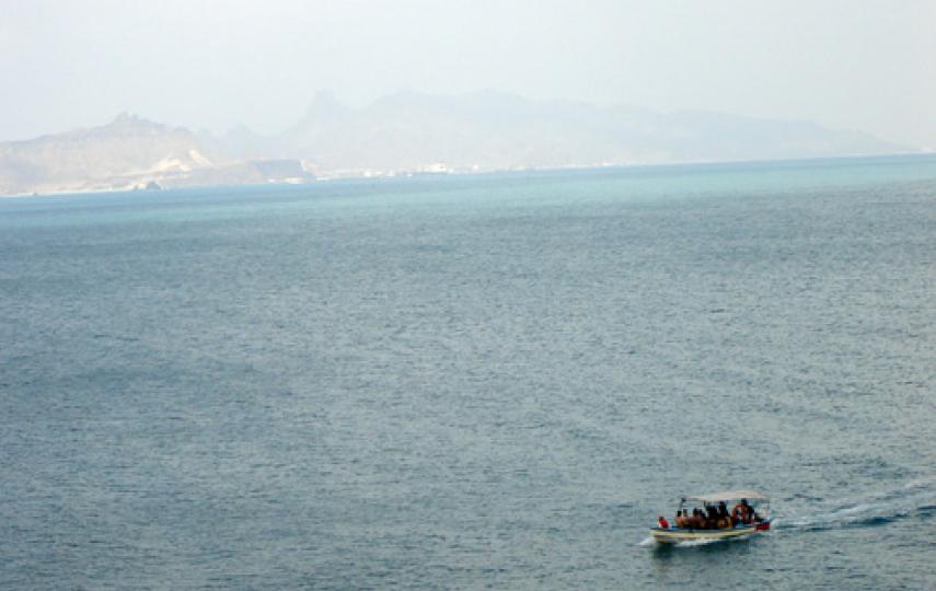 Yemen's coastguards say it is impossible for them to patrol all of the country's 2,500km coastline.