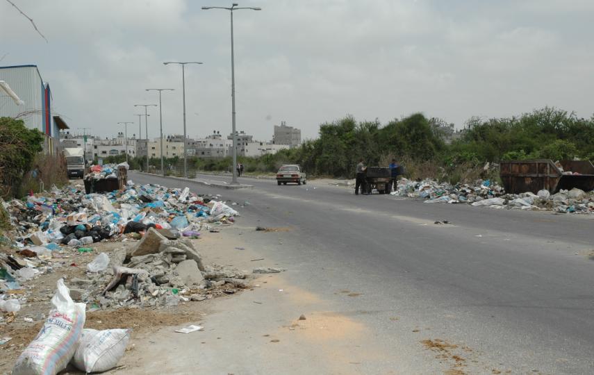 Because of the fuel crisis, garbage trucks have run out of fuel and are not collecting rubbish.