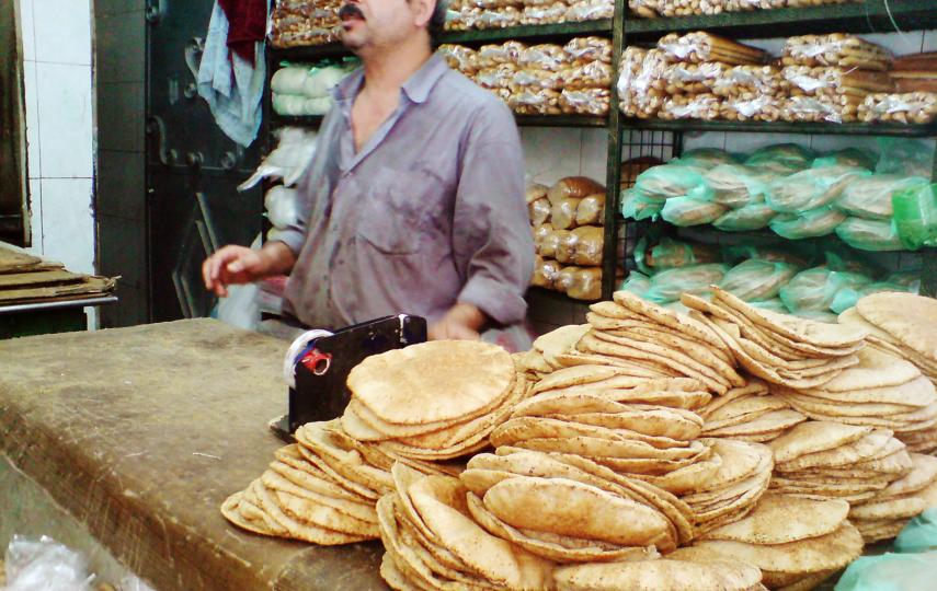 The Syrian finance minister has said withdrawing bread subsidies is a “red line”, but failing harvests and soaring international wheat prices may be forcing a re-think.