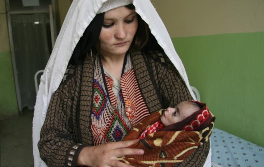 Many mothers and children die in Afghanistan from malnutrition-related diseases, health experts say
