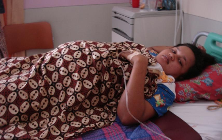 Only 5 percent of Indonesia’s 5 million poor pregnant women receive government assistance for deliveries