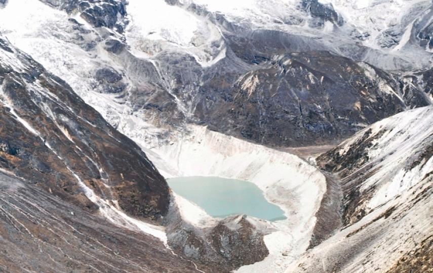 The flood impact zone of the Dig Tsho glacial lake, which burst its natural damn in August 1985 after being hit by an ice avalanche, can still be seen today.   Credit: Sharad Joshi, ICIMOD, 2009